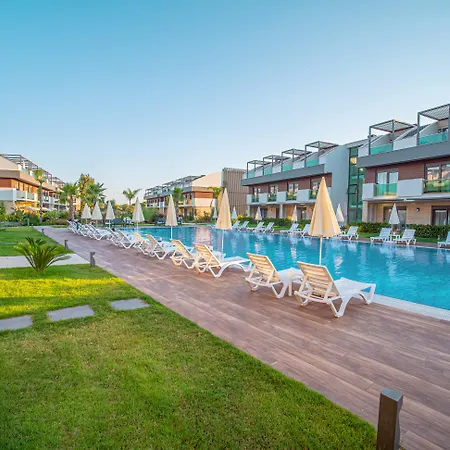 Veranda فندق أنطاليا